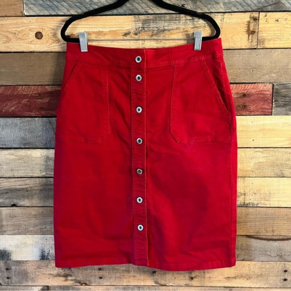 Liz‎ Claiborne Red Button Front Skirt Size 8